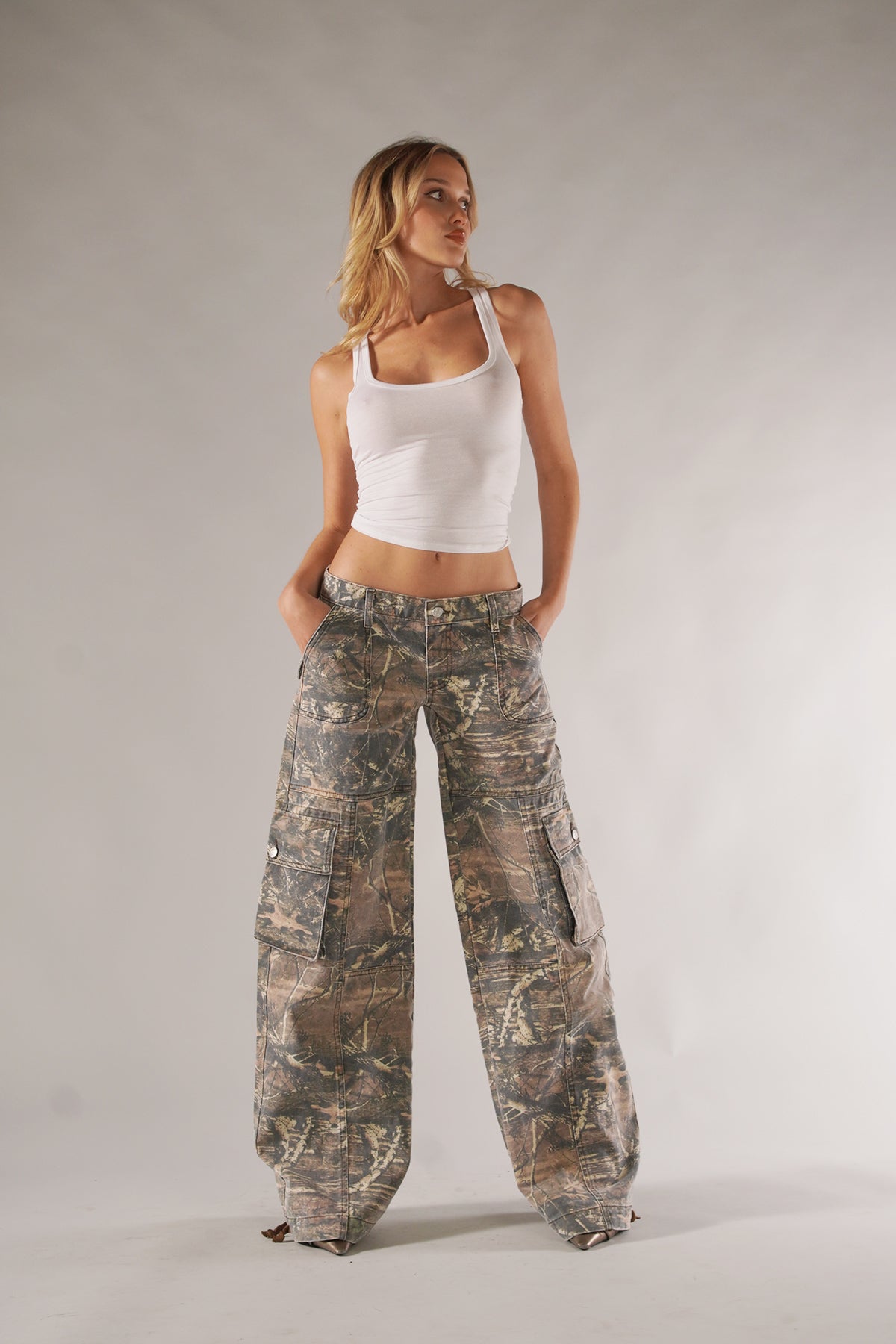 Camo Cargo Pants™ (70% OFF)