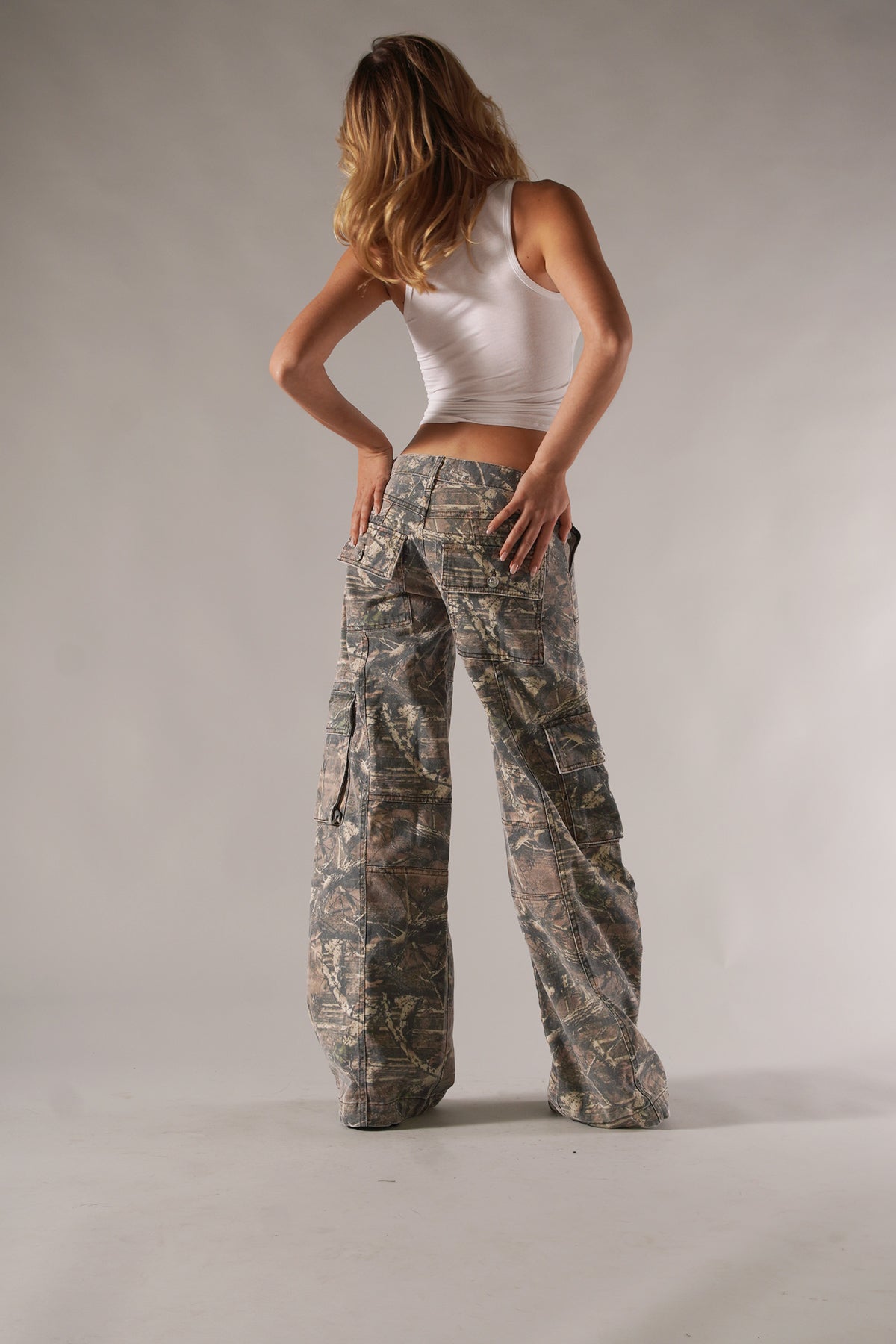 Camo Cargo Pants™ (70% OFF)